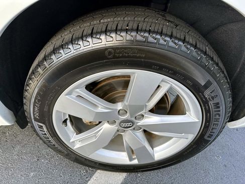 Used 2019 Audi Q5 2.0T Premium Plus w/ Premium Plus Package image 29