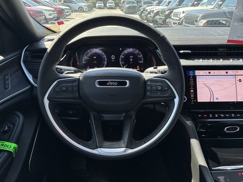 New 2026 Jeep Grand Cherokee L Limited image 17