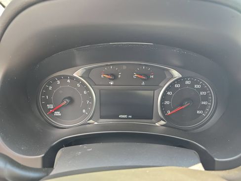 Used 2024 GMC Terrain SLE w/ Driver Convenience Package FWD image 32