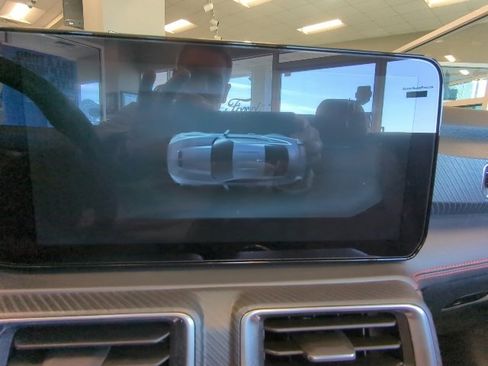 Used 2025 Ford Mustang GT Premium image 15