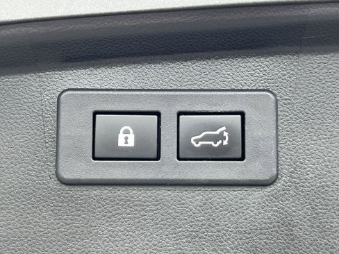 Used 2020 Subaru Outback Limited AWD/4WD image 38