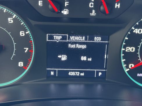 Certified 2022 Chevrolet Traverse LS image 33