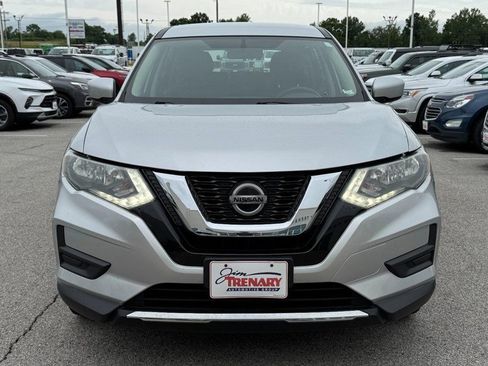Used 2018 Nissan Rogue S AWD/4WD image 9
