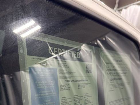 Certified 2022 GMC Canyon Elevation w/ Trailering Package image 12