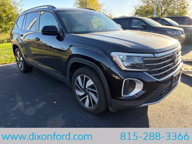 Used 2024 Volkswagen Atlas SE AWD/4WD image 8