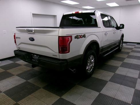 Used 2015 Ford F150 Lariat image 14