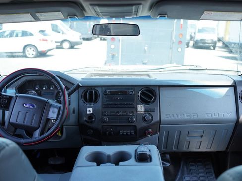 Used 2015 Ford F550 4x4 Crew Cab Super Duty image 20