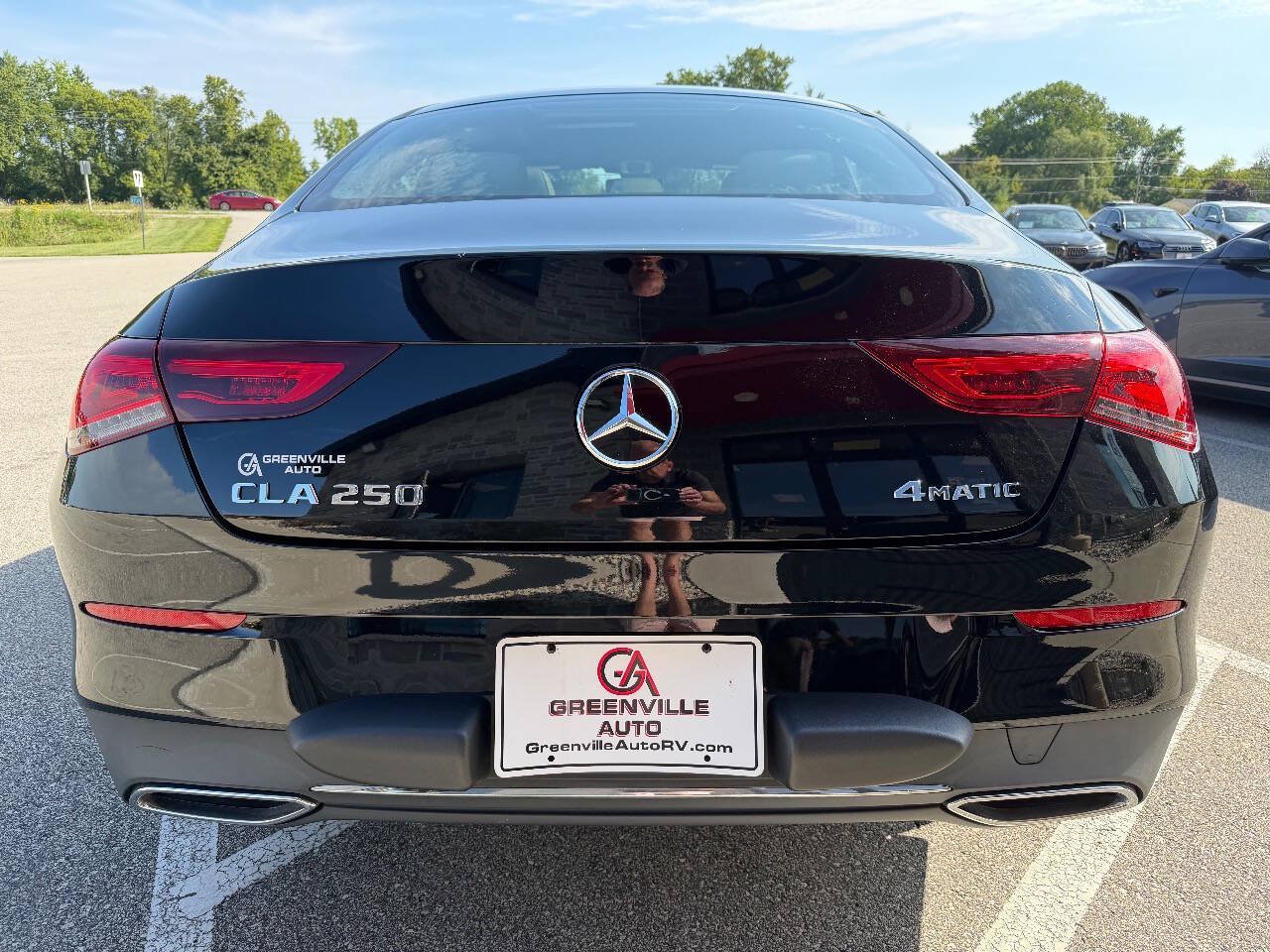 Used 2023 Mercedes-Benz CLA 250 4MATIC w/ Premium Package image 5