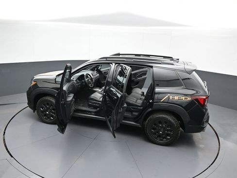 Certified 2023 Honda Passport TrailSport image 44