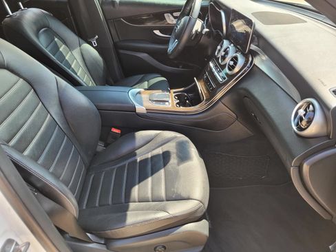 Used 2020 Mercedes-Benz GLC 300 image 10