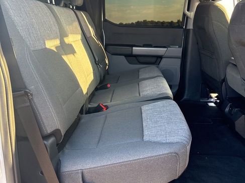 Used 2024 Ford F250 XLT w/ FX4 Off-Road Package image 11