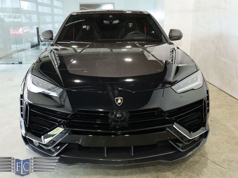 Used 2023 Lamborghini Urus Performante image 7