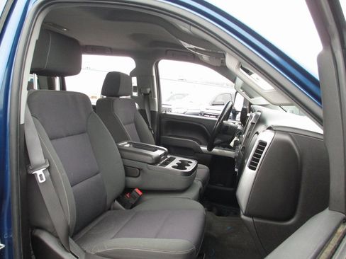 Used 2016 Chevrolet Silverado 2500 LT w/ LT Convenience Package image 18