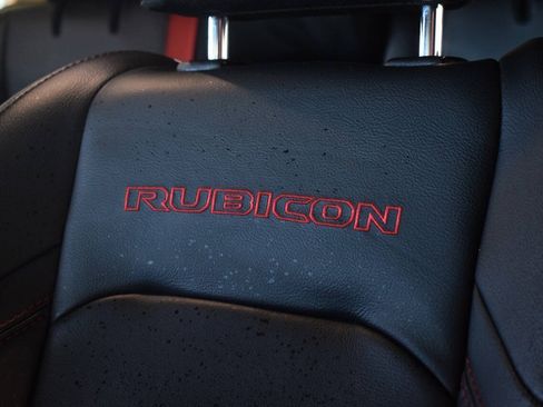 Used 2020 Jeep Wrangler Unlimited Rubicon w/ Quick Order Package 28Y Recon AWD/4WD image 35