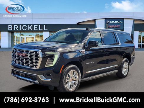 Used 2025 GMC Yukon XL Denali RWD image 1