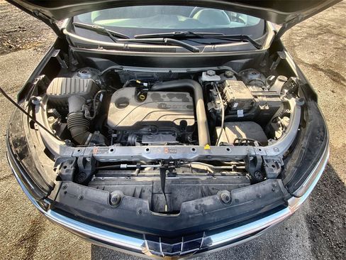 Used 2024 Chevrolet Equinox LT image 18