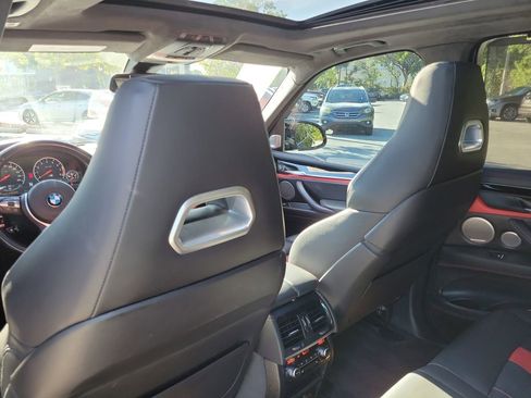 Used 2018 BMW X5 M image 14