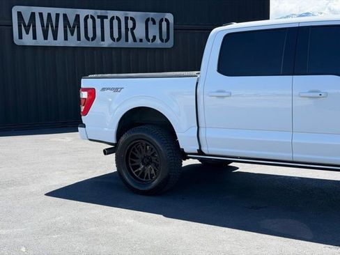 Used 2022 Ford F150 Lariat w/ Equipment Group 502A High AWD/4WD image 4