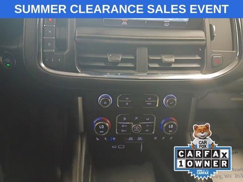Used 2023 GMC Yukon SLT AWD/4WD image 15