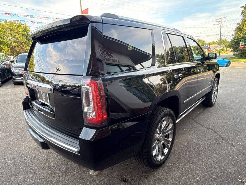 Used 2015 GMC Yukon Denali w/ Premium Package AWD/4WD image 5