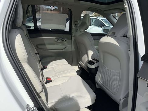 New 2026 Volvo XC90 B6 Ultra AWD/4WD image 12