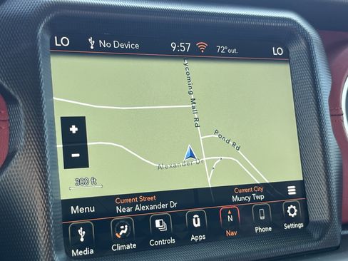 Used 2023 Jeep Wrangler Unlimited Rubicon 4xe AWD/4WD image 32