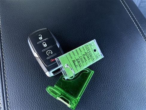 Used 2025 RAM 1500 Big Horn image 30