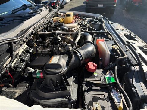 Used 2018 Ford F450 Platinum w/ Platinum Ultimate Package image 39