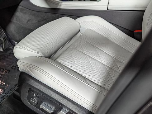 Certified 2023 BMW X5 xDrive40i w/ Premium Package image 19