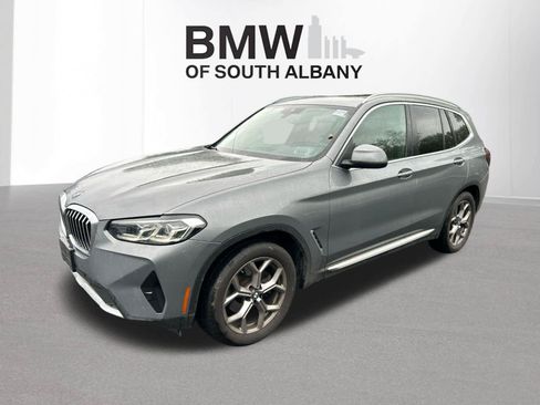 Used 2024 BMW X3 xDrive30i w/ Premium Package AWD/4WD image 2
