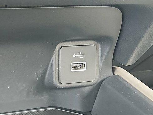 Used 2025 Honda HR-V LX image 23