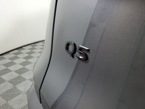 New 2025 Audi Q5 Premium Plus image 8