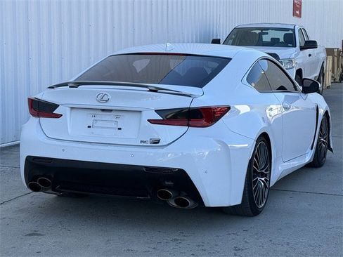Used 2017 Lexus RC F image 4