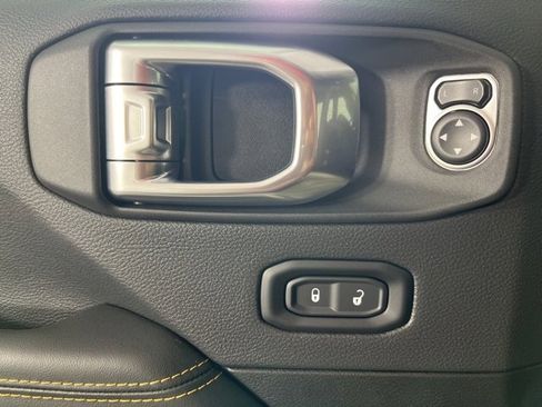 Used 2024 Jeep Wrangler Sahara w/ Technology Group image 26