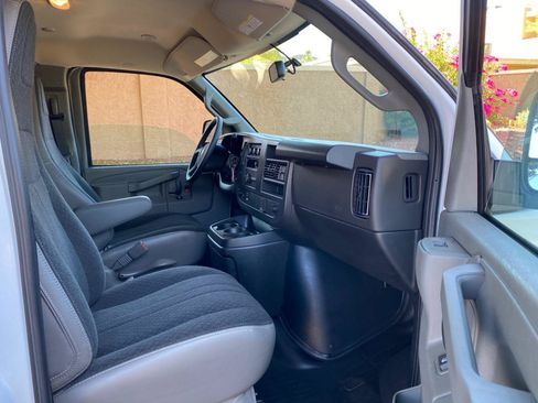 Used 2025 Chevrolet Express 2500 w/ Driver Convenience Package RWD image 38