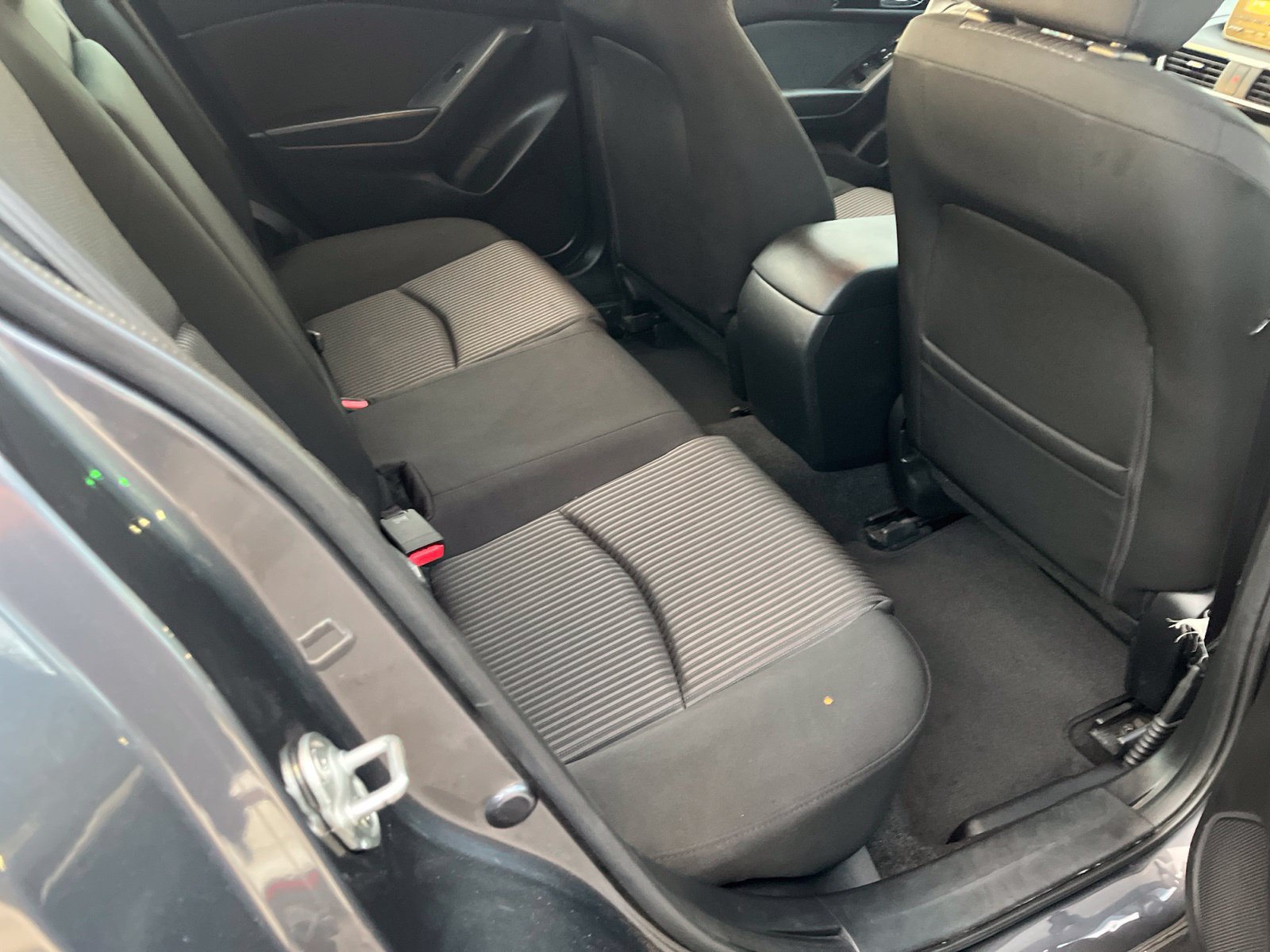 Used 2014 MAZDA MAZDA3 i Touring FWD image 16
