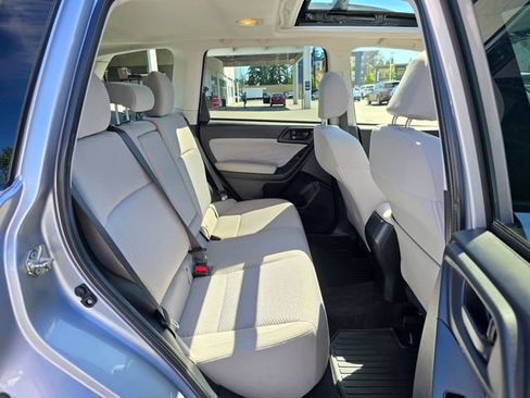 Used 2017 Subaru Forester 2.5i Premium AWD/4WD image 15