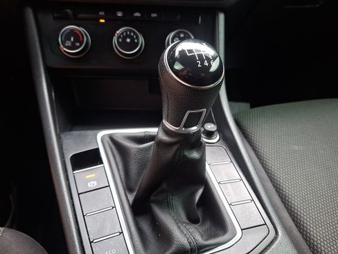 Used 2019 Volkswagen Jetta S w/ Driver Assistance Package FWD image 14