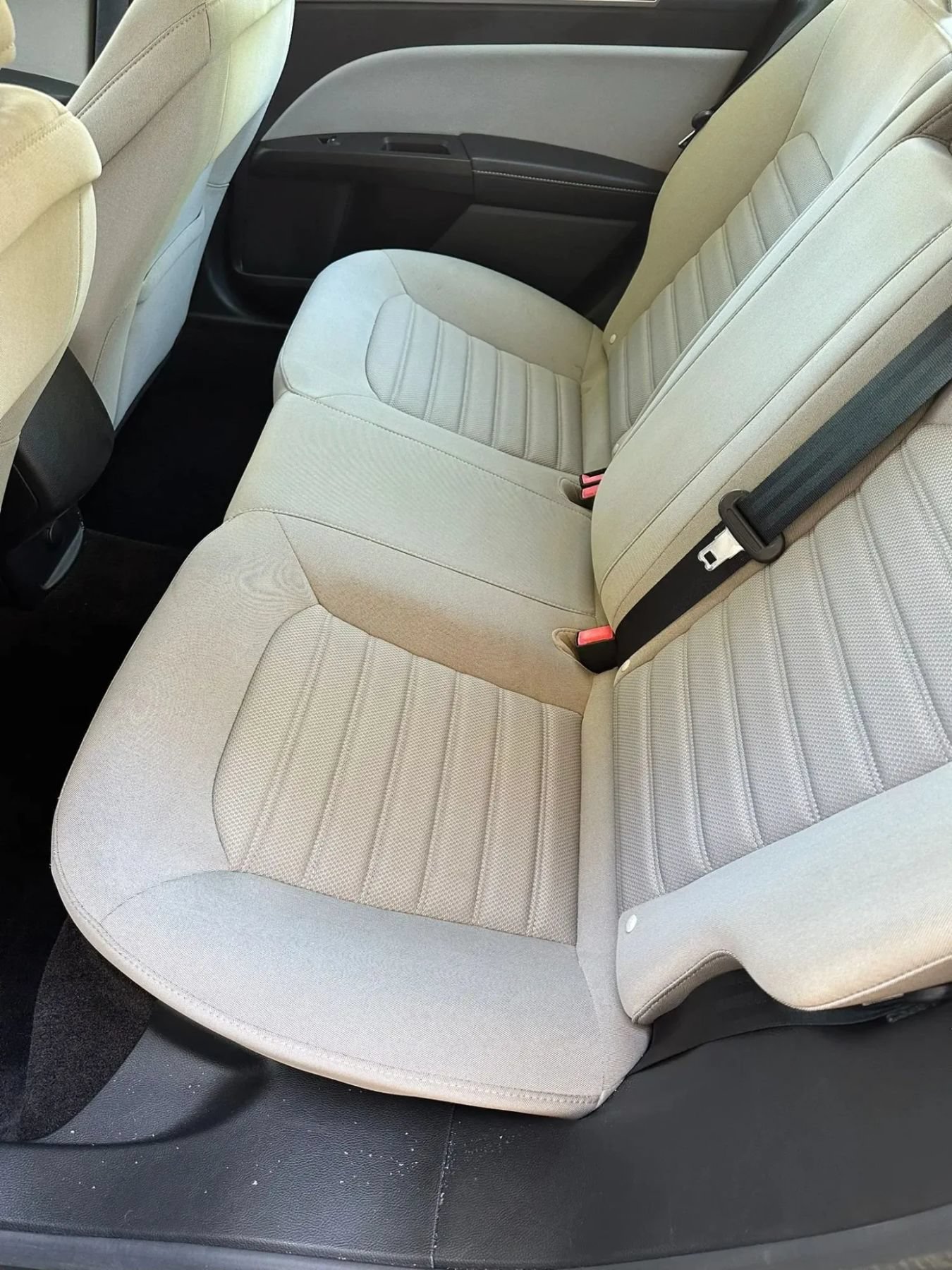 Used 2018 Ford Fusion S FWD image 15