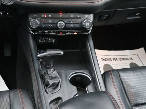 Used 2024 Dodge Durango GT image 16
