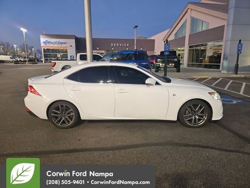 Used 2016 Lexus IS 350 image 5