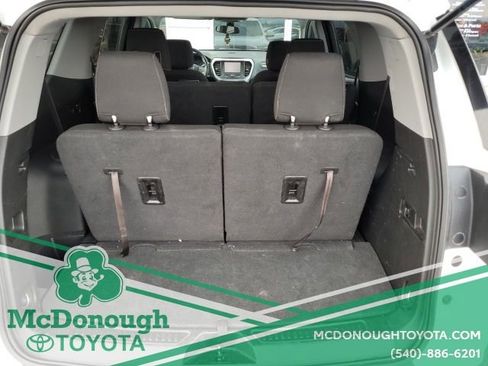 Used 2017 GMC Acadia SL image 9