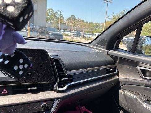 Certified 2023 Kia Sportage X-Line w/ X-Line Premium Package image 3