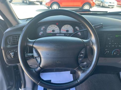 Used 2002 Ford F150 Lightning RWD image 42