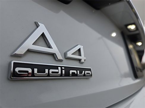Used 2020 Audi A4 2.0T Premium Plus image 32