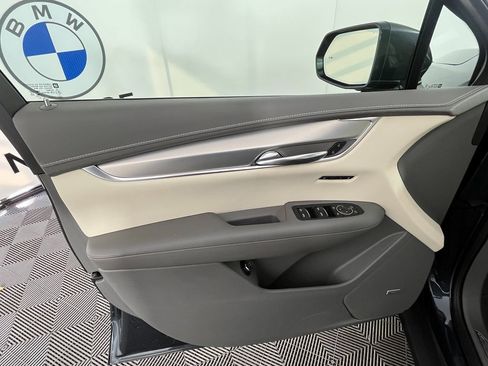 Used 2020 Cadillac XT5 Premium Luxury w/ LPO, Floor Liner Package image 24