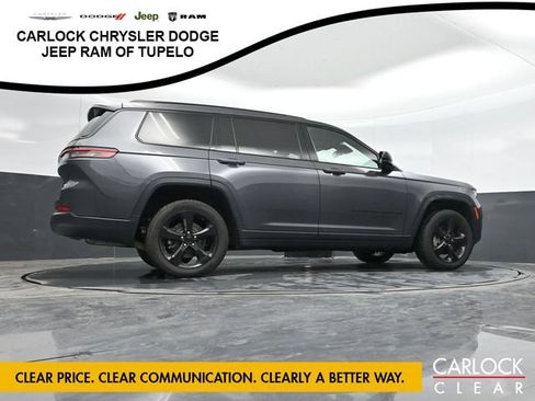 Used 2023 Jeep Grand Cherokee L Laredo AWD/4WD image 56