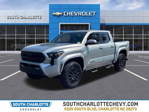 Used 2026 Toyota Tacoma SR5 AWD/4WD image 1