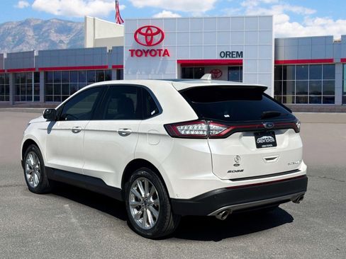 Used 2018 Ford Edge Titanium w/ Equipment Group 302A FWD image 5