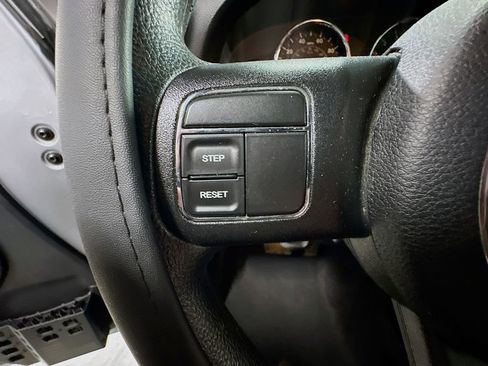 Used 2015 Jeep Wrangler Unlimited Sport AWD/4WD image 30